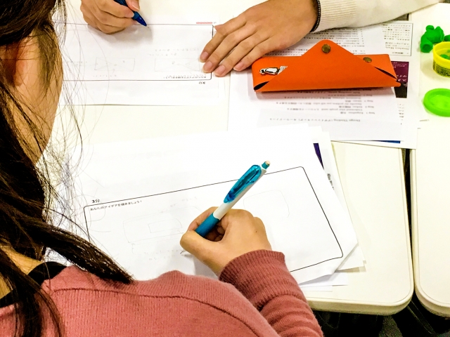 台中新光當舖免留車汽機車借款程序超簡單